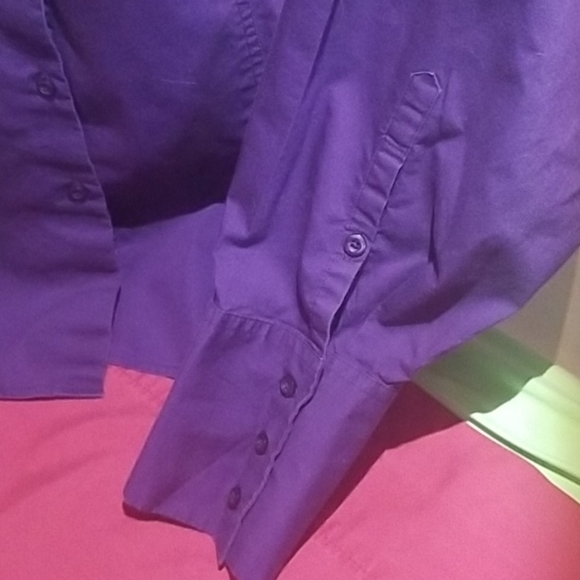 Button down blouse - Picture 2 of 2